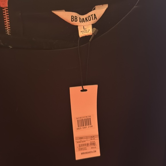 BB Dakota black shift dress, 3/4 sleeve. NWT - Picture 3 of 4